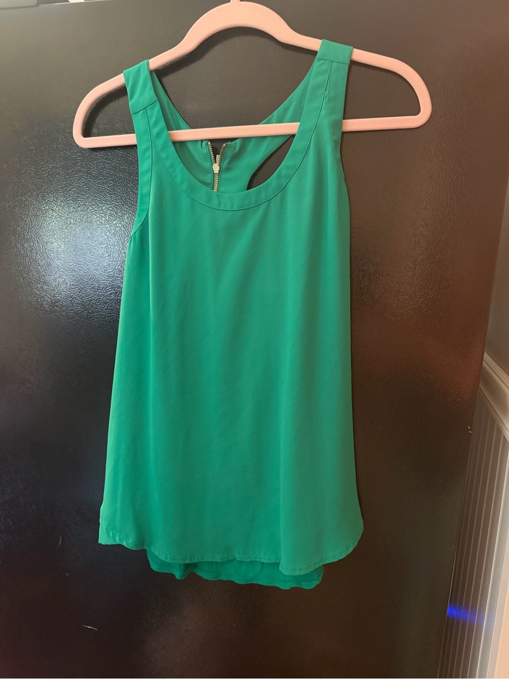 Express Emerald Green Sleeveless Chiffon Tank